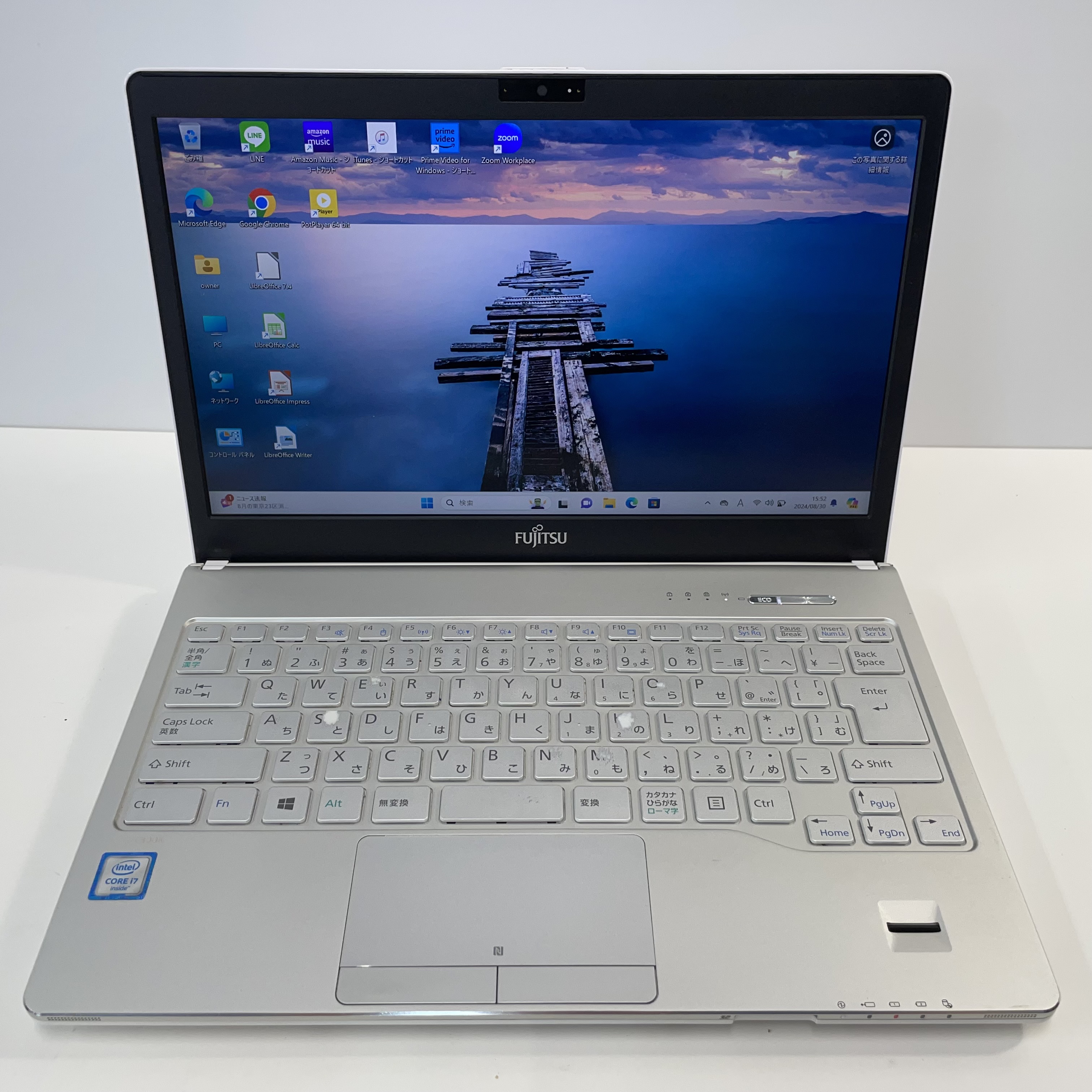 【中古】富士通　ノートパソコン　Windows11　オフィス付　爆速SSD搭載(中古3ケ月間保証)