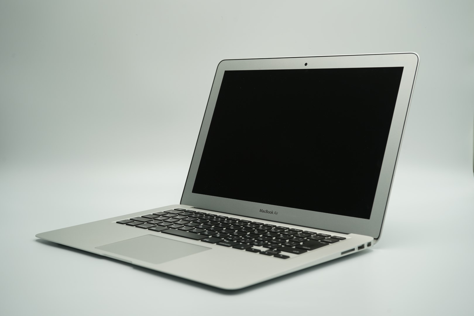美品】MacBook Air 高速SSD128GB 8GB パソコン PC-